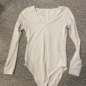 Everlane Cream Long Sleeve Bodysuit